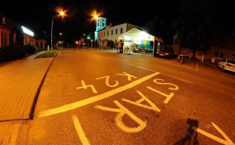 Neplete si noc na K-dvacettyce s noc na K-rltejn. :-)