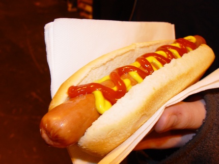[Photo: Tasty hotdog]