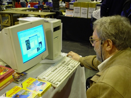 [Photo: Paul Williamson on Papyrus X]