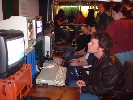 [Photo: Thomas on the ST]