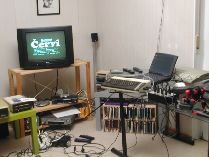 [Photo: Cervi ready for play]