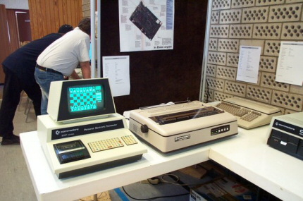[Photo: Commodore PET]