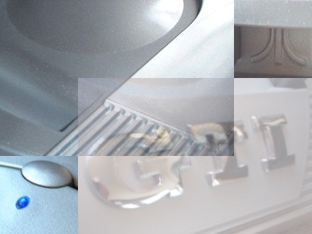 [Photo: Jaguar gallery 2]