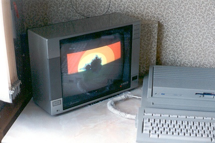 [Photo: Mega STE running fractal generator]