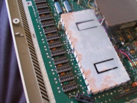 [Photo: 520ST with missing RAM]