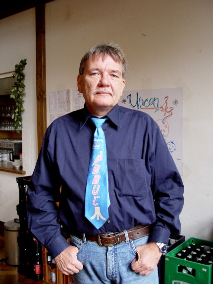 [Photo: Wolfgang's tie]