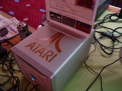[Photo: Rob's Atari PC]