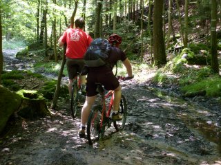 Op�t velk� posun hranice, kam jsem byl donucen s kolem jet.