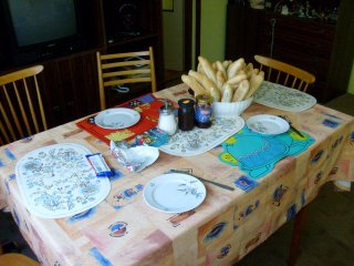 Tak poj�te j�st, kobylky. :-)