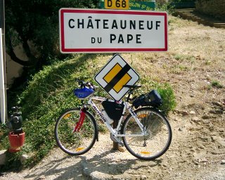 M�j Author op�en� o ceduli Chateauneuf du Pape. Ty br��!!! :-)