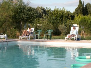 U� dlouho jsem si nikde tak nezablbnul, jako v tomto baz�nu. :-)