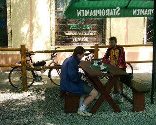 P�ijde n�s oblou�it Venu�e osobn�? ;-)