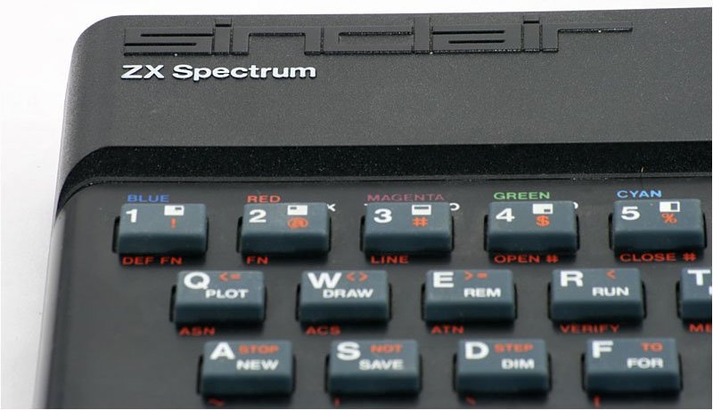 PHOTO OF ZX SPECTRUM 48K COMES FROM A FINE PORTAL www.old-computers.com